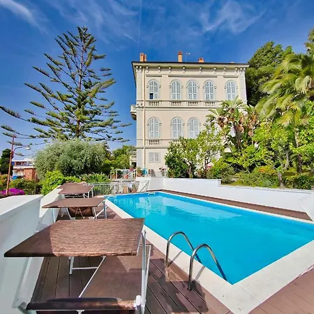 Apartment Penthouse Capodimonte