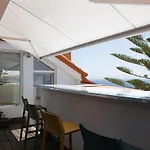 Penthouse Capodimonte شقة